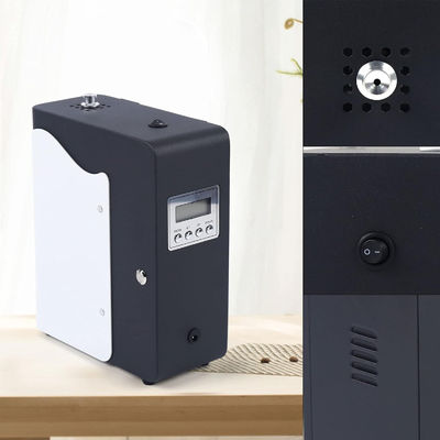 12V Uitgang 200ml Oliecapaciteit Aroma Diffuser met 300m3 Mist Output en 7 kleuren LED-licht
